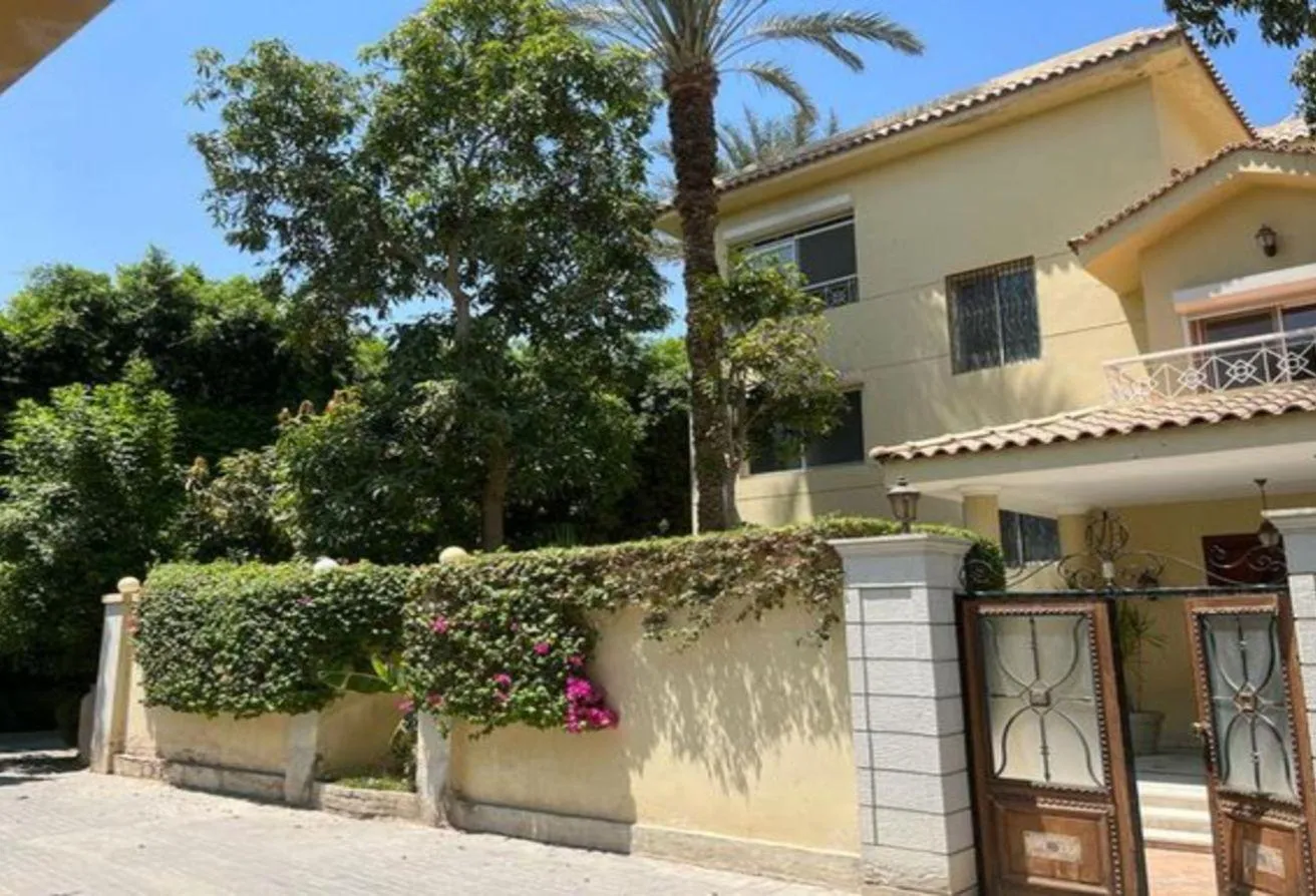 Sale in Cleopatra Square: Ready to move 263m Twin House in Cleopatra Square