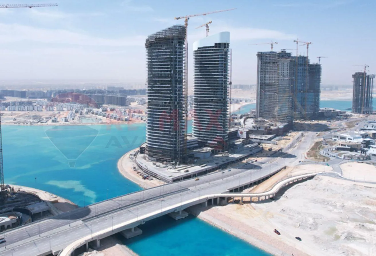 Sale in New Alamein City: Commercial For Sale 302m Down town New Alamine