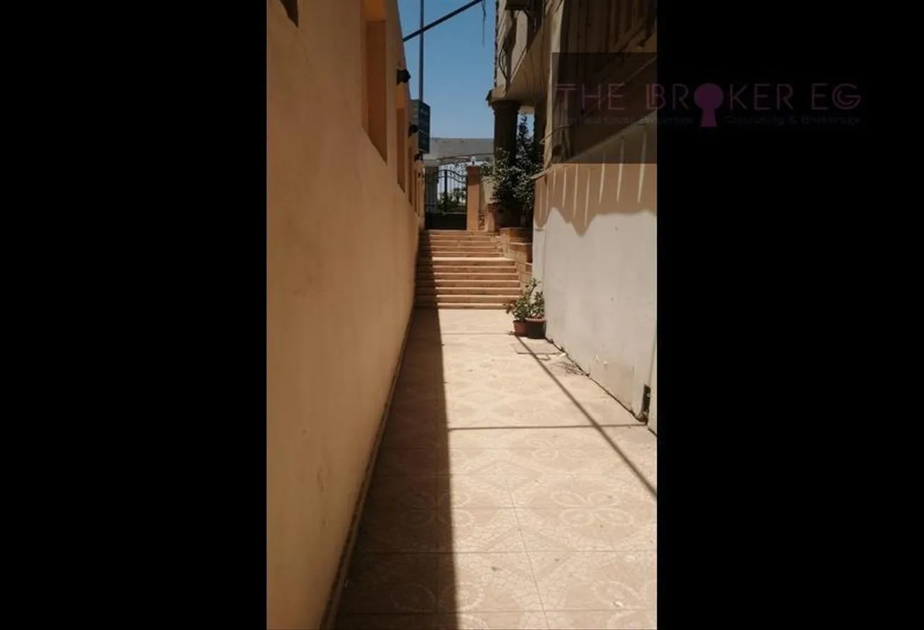Gallery Image 17