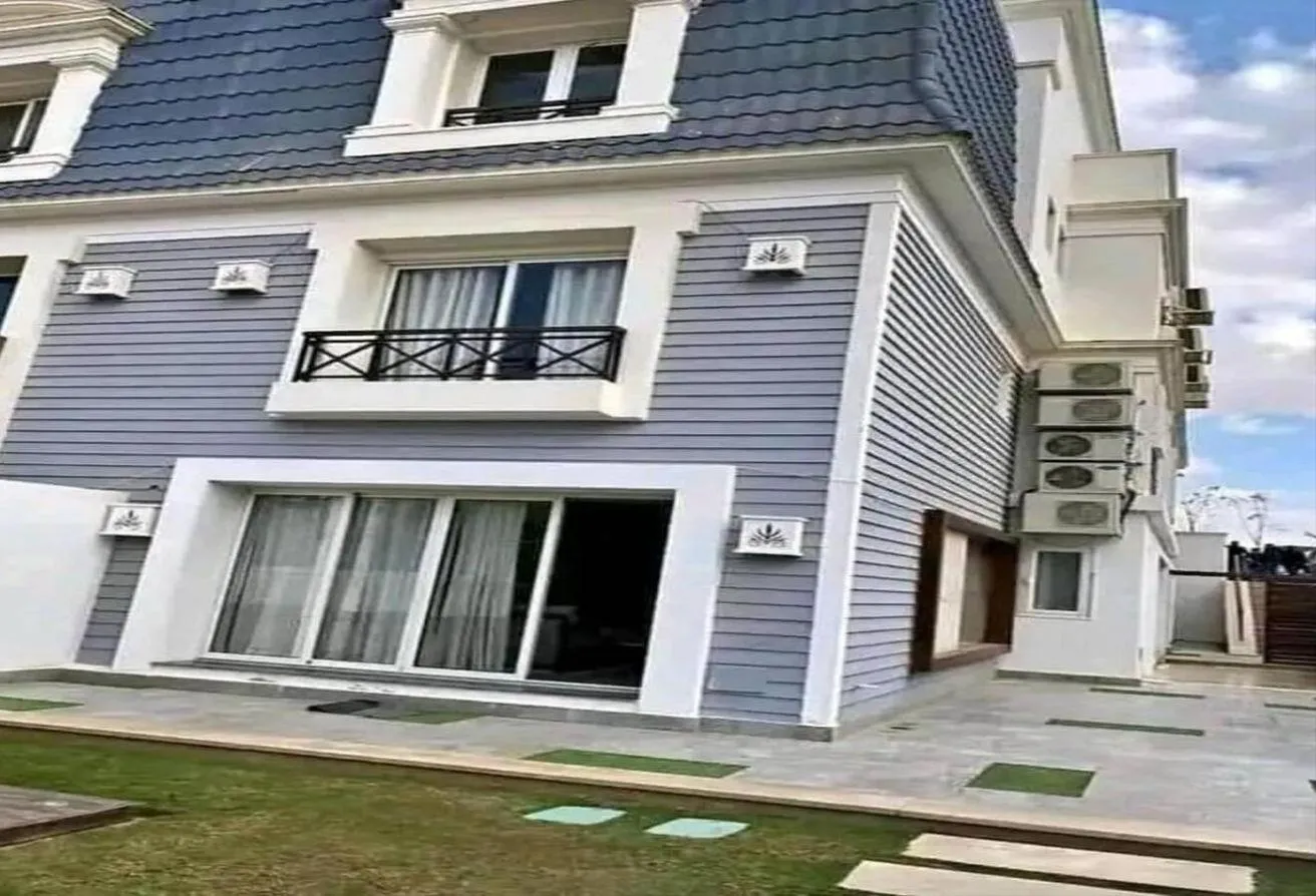 Sale in Al Rehab: الرحاب فيلا نموذج W للبيع تشطيب خاص جدا موقع مميز