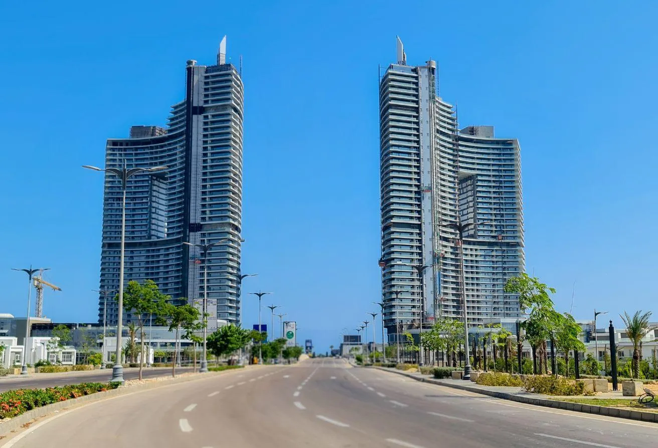 Sale in North Edge Towers: Hotel apartment for sale (North edge - Alamien)