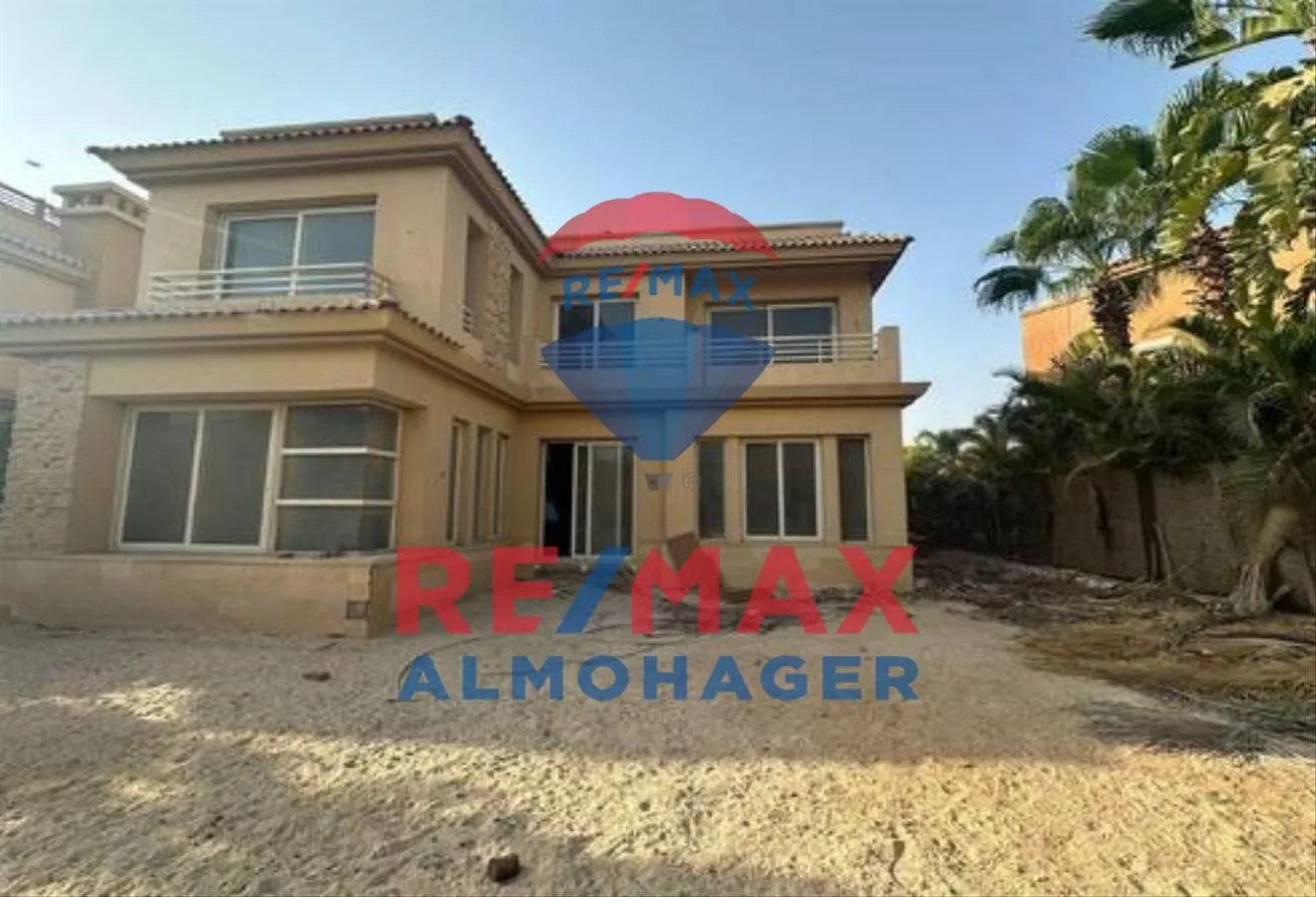 Sale in Jeera: Spacious Villa nice location, 60% Finished