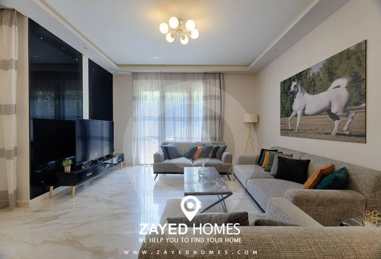 Rent in Casa: Furnished duplex 245for rent in Casa Beverly Hills
