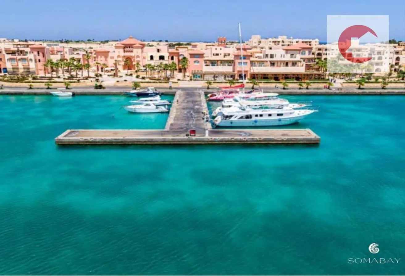 البيع في كاماران: FINISHED APART 1BED LAKE VIEW _ IN MAKADI OVER 6 Y 