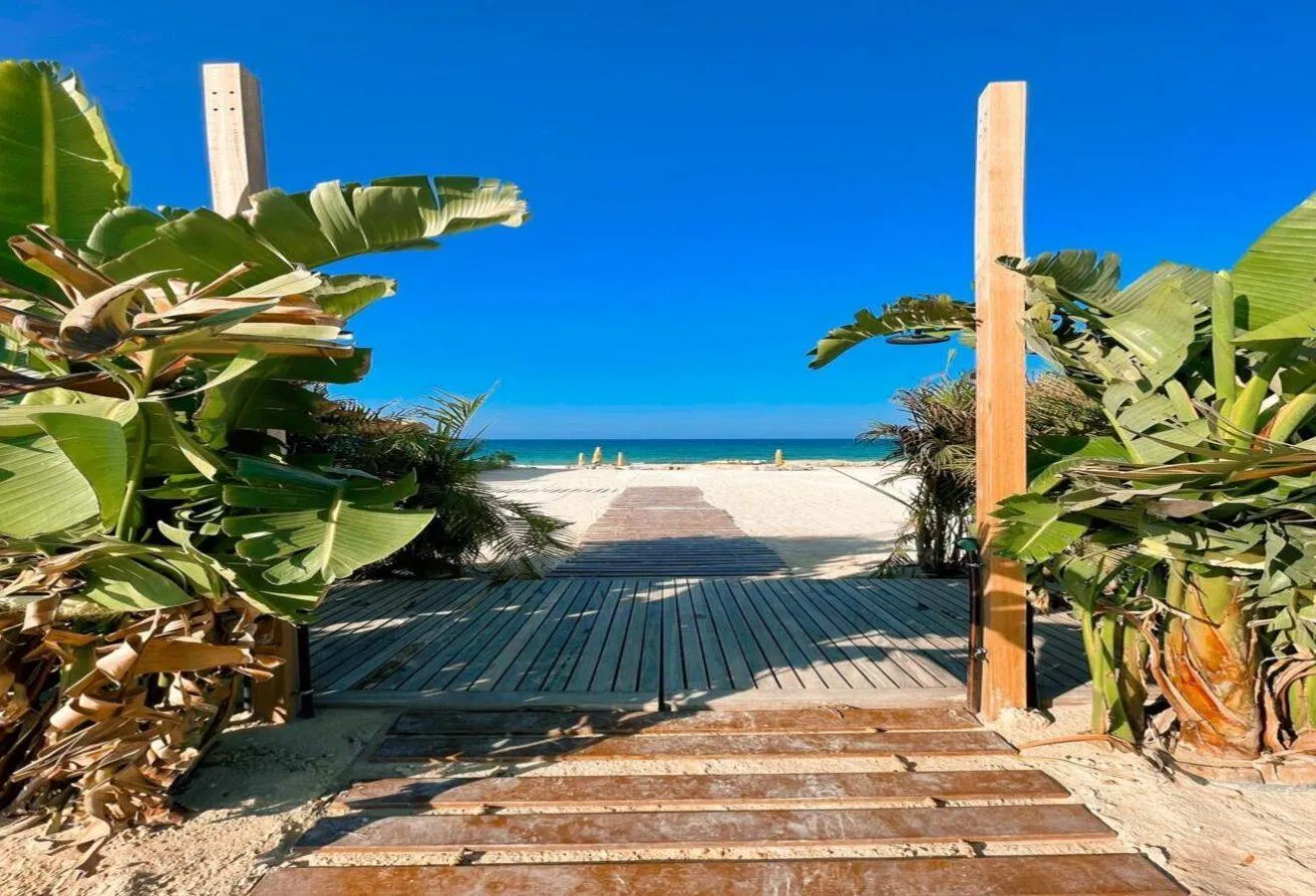Sale in Ramla Lakeside: CHALET 4BED 2ND ROW LAGOON IN _RAMLA  OVER 6Y