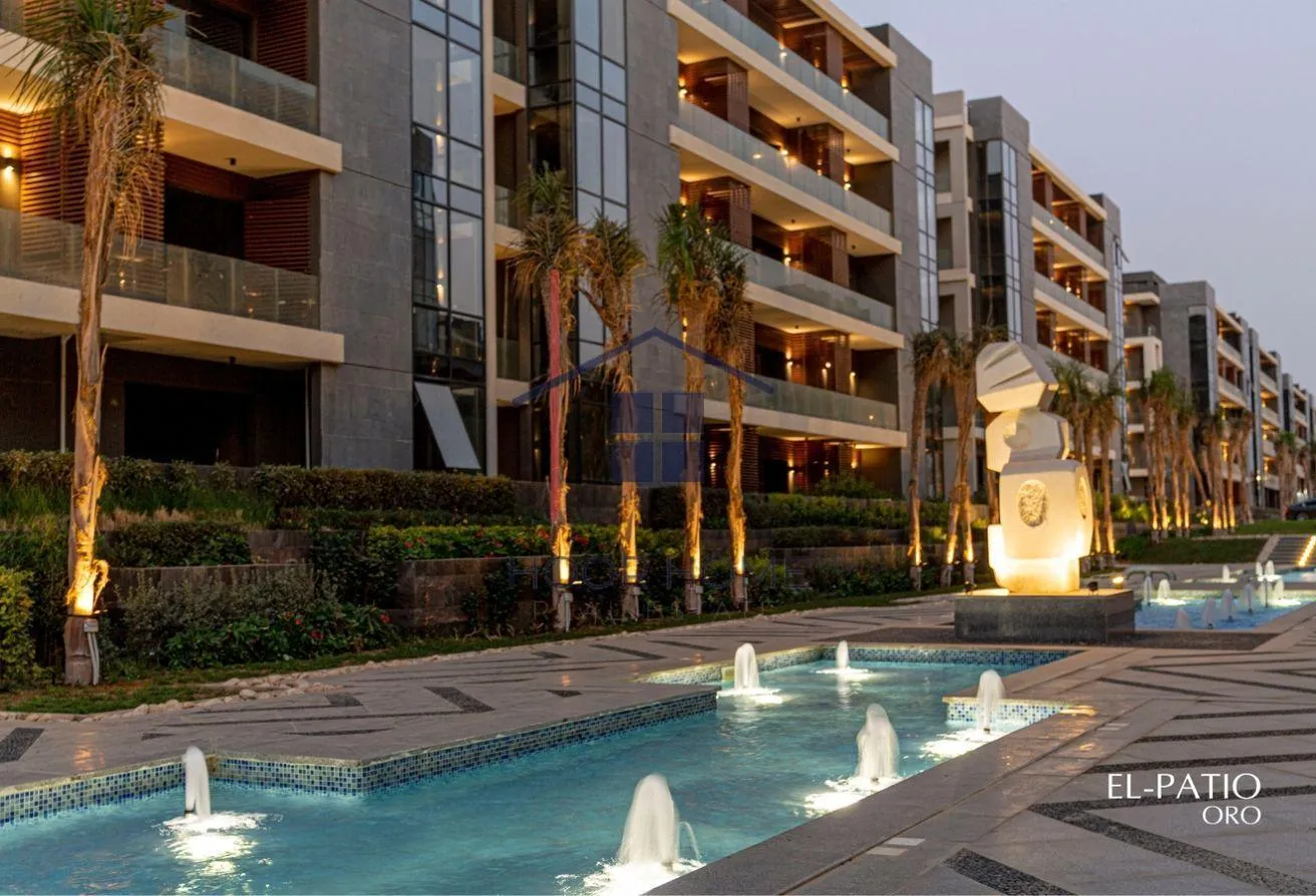Sale in Al Patio 5: town house croner next to BUE in la vista el patio