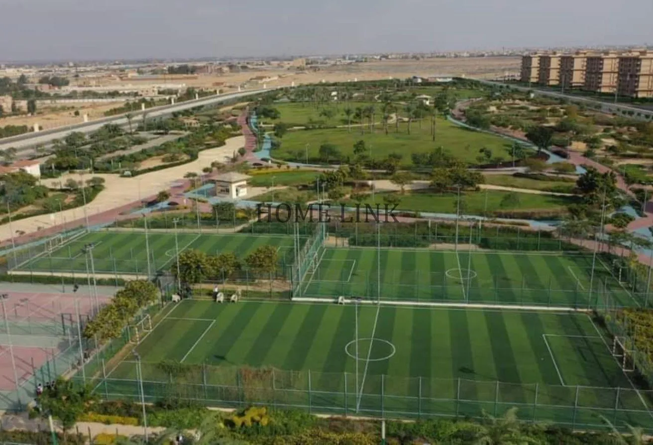 Sale in Mostakbal City - Future City: شقة مميزة للبيع بمدينة المستقبل القاهرة الجديدة