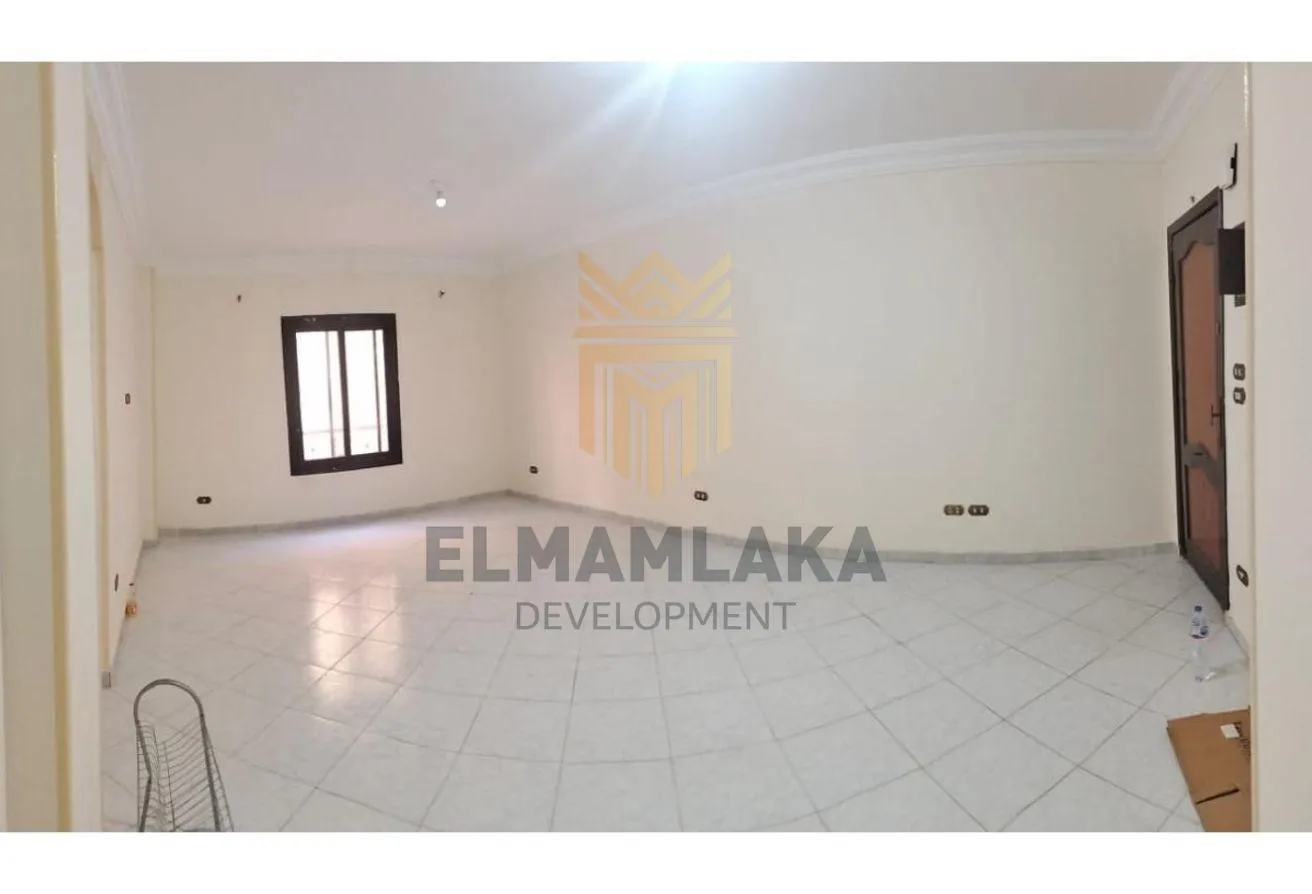 Sale in 10th District: Opportunity to own an apartment near Espana Plaza