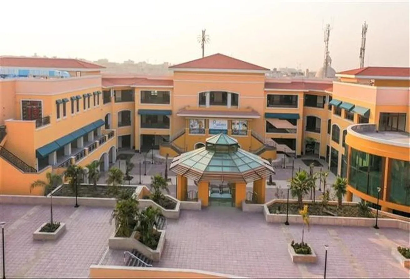 Rent in Rehab City Second Phase: Shop for Rent |300 sqm | in Rehab Mall Gateway