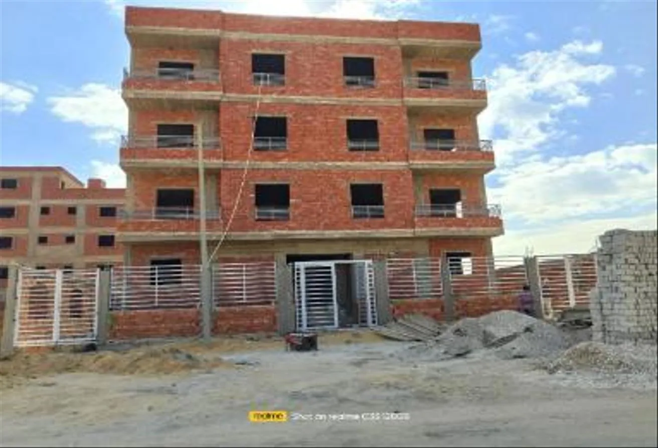 Sale in Bait Alwatan: Building for Sale in New Cairo