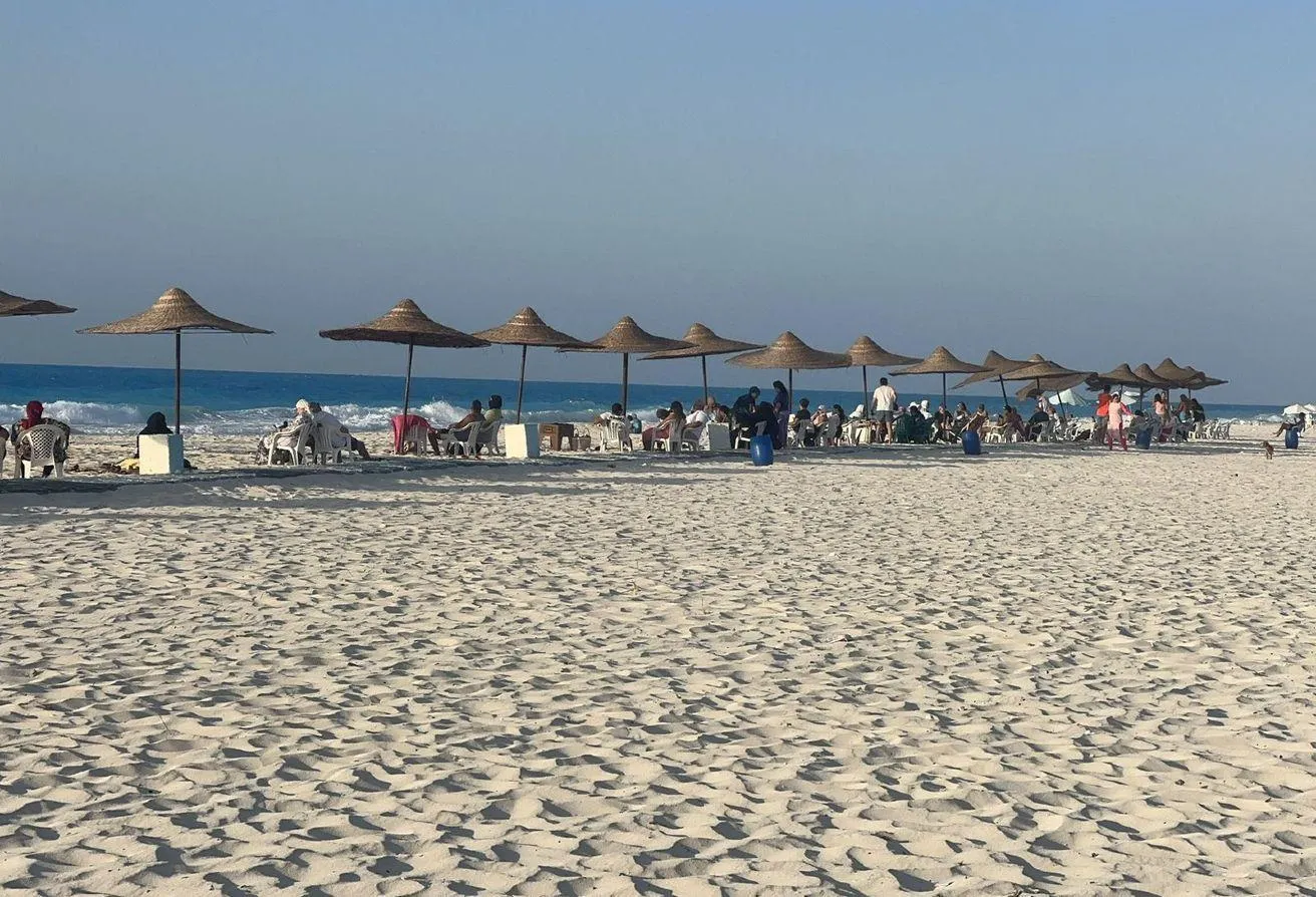 Sale in Markaz Al Hamam: فيلا للبيع الساحل الشمالي فيو بحر حمام سباحه خاص