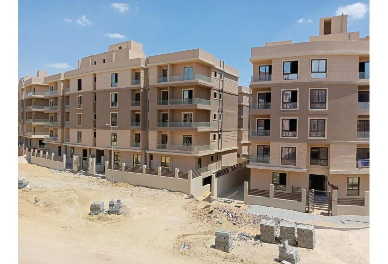 البيع في فيلاريا: 224 م قريبة الاستلام دور 3 فيو مفتوح وتقسيط 60 شهر 