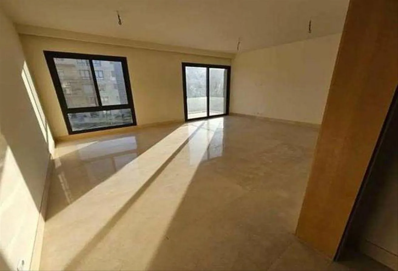Gallery Image 16