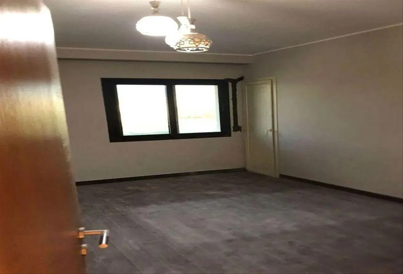 Gallery Image 14