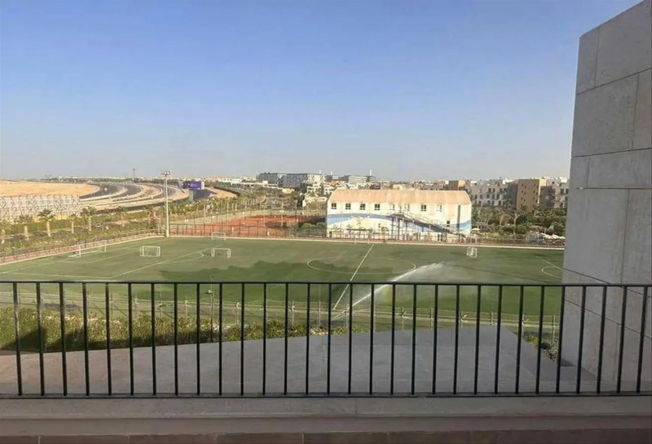 Gallery Image 12