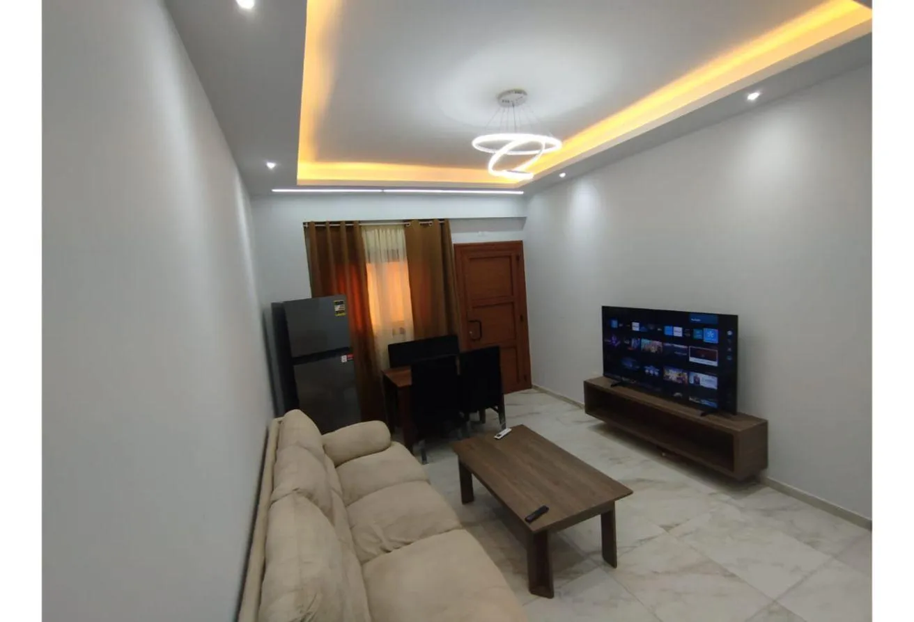 Rent in El Banafseg 2: Furnished studio for rent in a prime location.