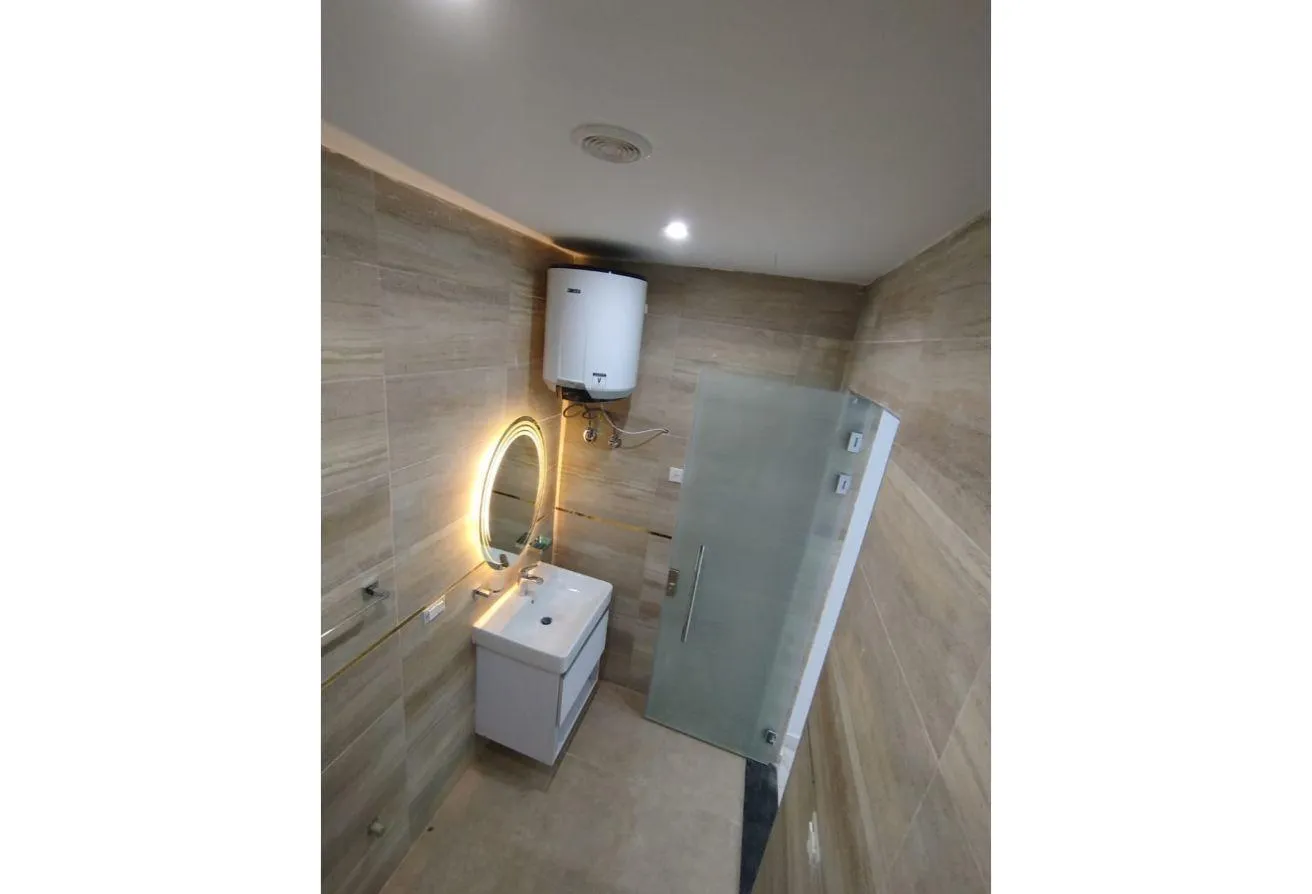 Gallery Image 9