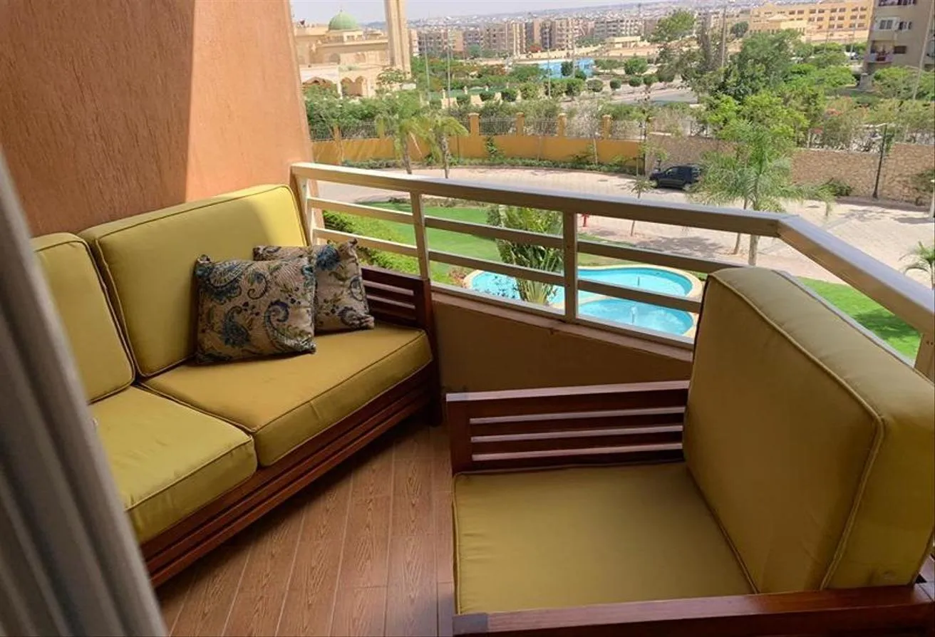 Sale in Jewar: Resale apartment 126m fully finished ready to move