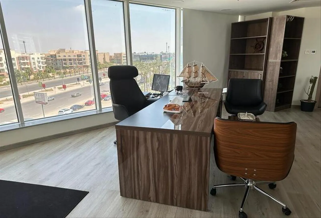 Sale in Trivium Square: Office 191m TRIVIUM SQUARE Fully finished prime