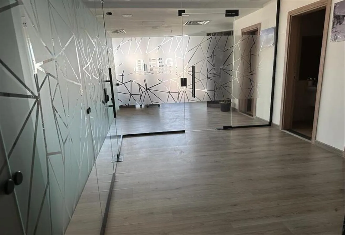 Gallery Image 5