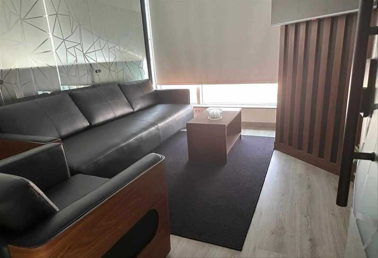 Gallery Image 9