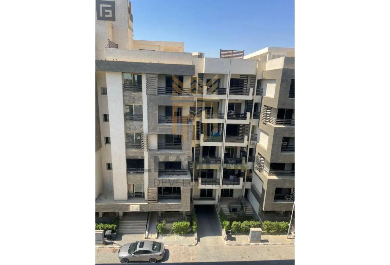 Sale in Kenz: Apartment for Sale in Kenz  in Hadayek October