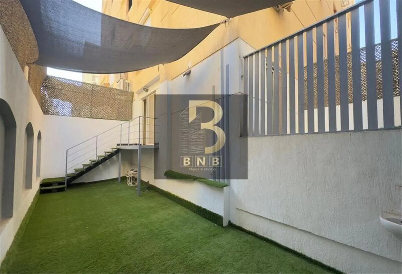 Rent in New Lotus: Apartment Ground Floor Garden First Use in Lotus
