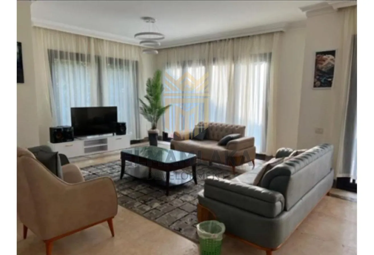 Rent in Casa: Super Lux Finish Duplex for Rent