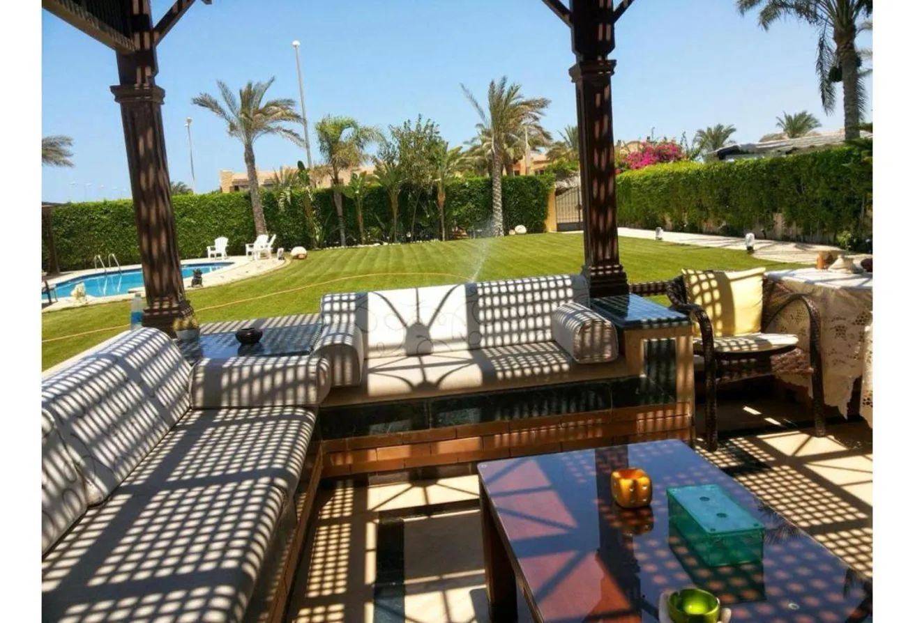 Sale in Marina 6: للبيع فيلا فاخرة في مارينا 6 - نموذج جوهرة