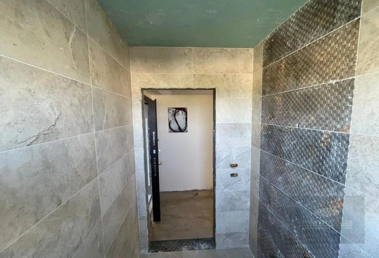 Gallery Image 13