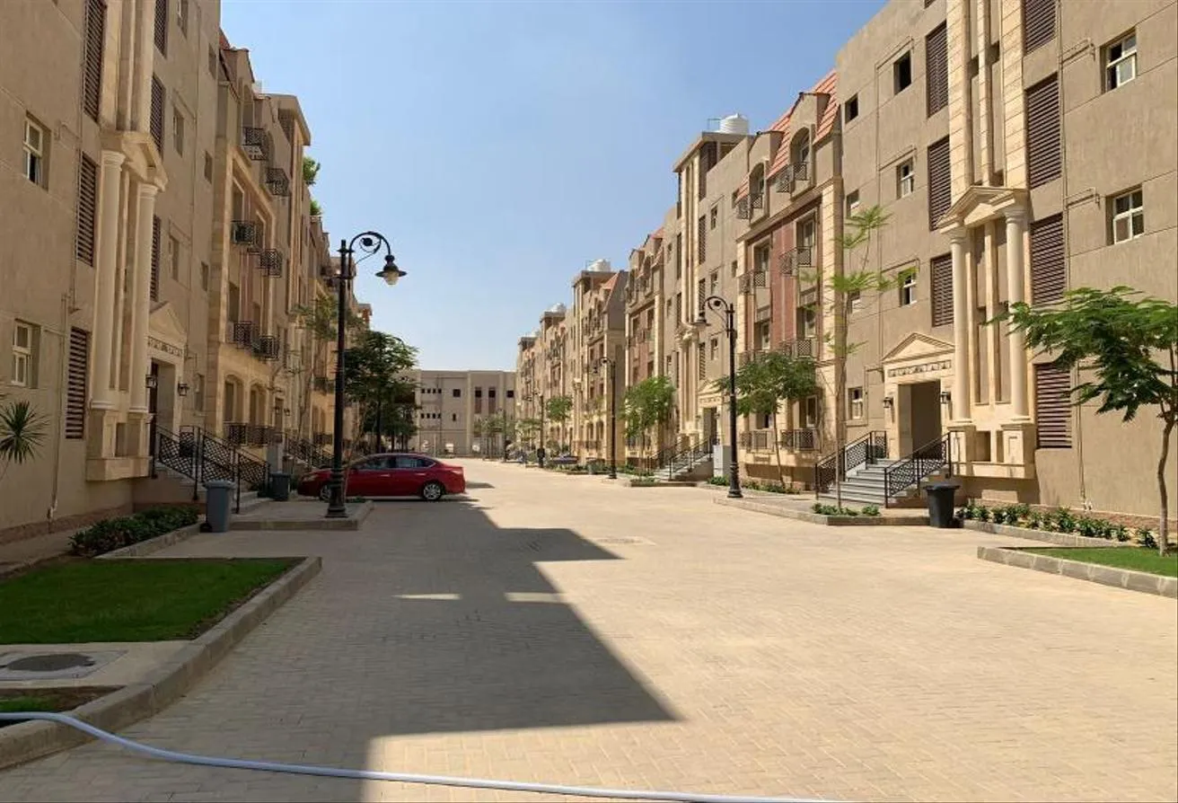Sale in Rock Vera: Penthouse Ready To Move 12%dp in New Cairo