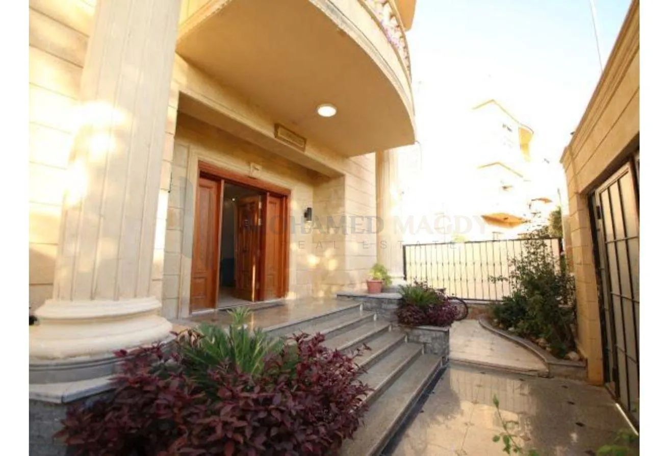 Gallery Image 12