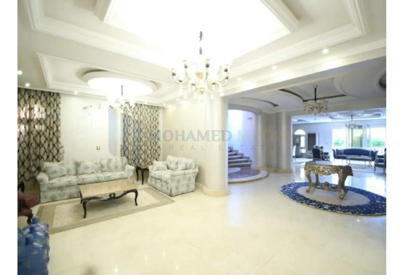 Gallery Image 14