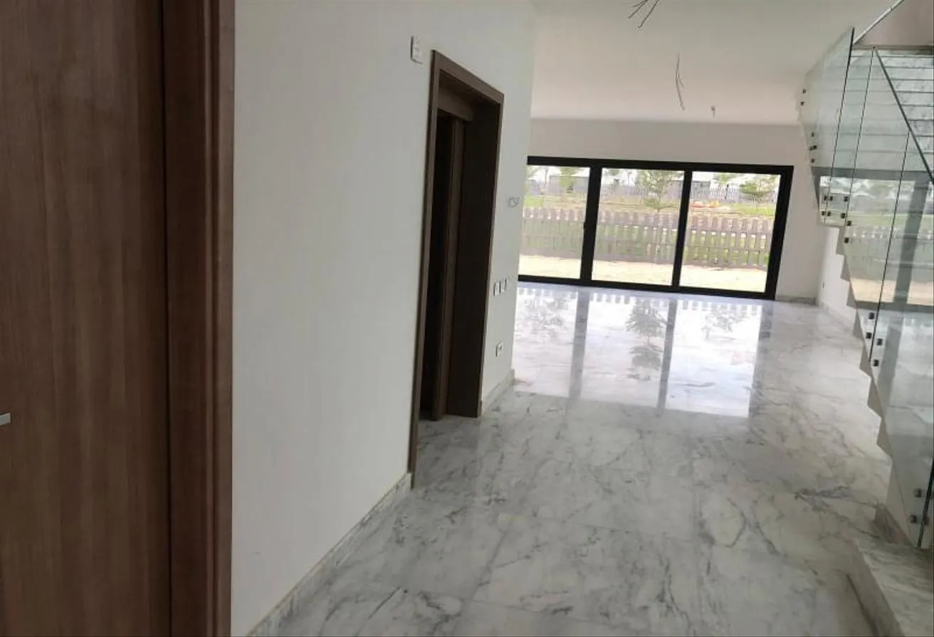 Sale in Al Burouj Compound: finished apartment for resale in Al Burouj