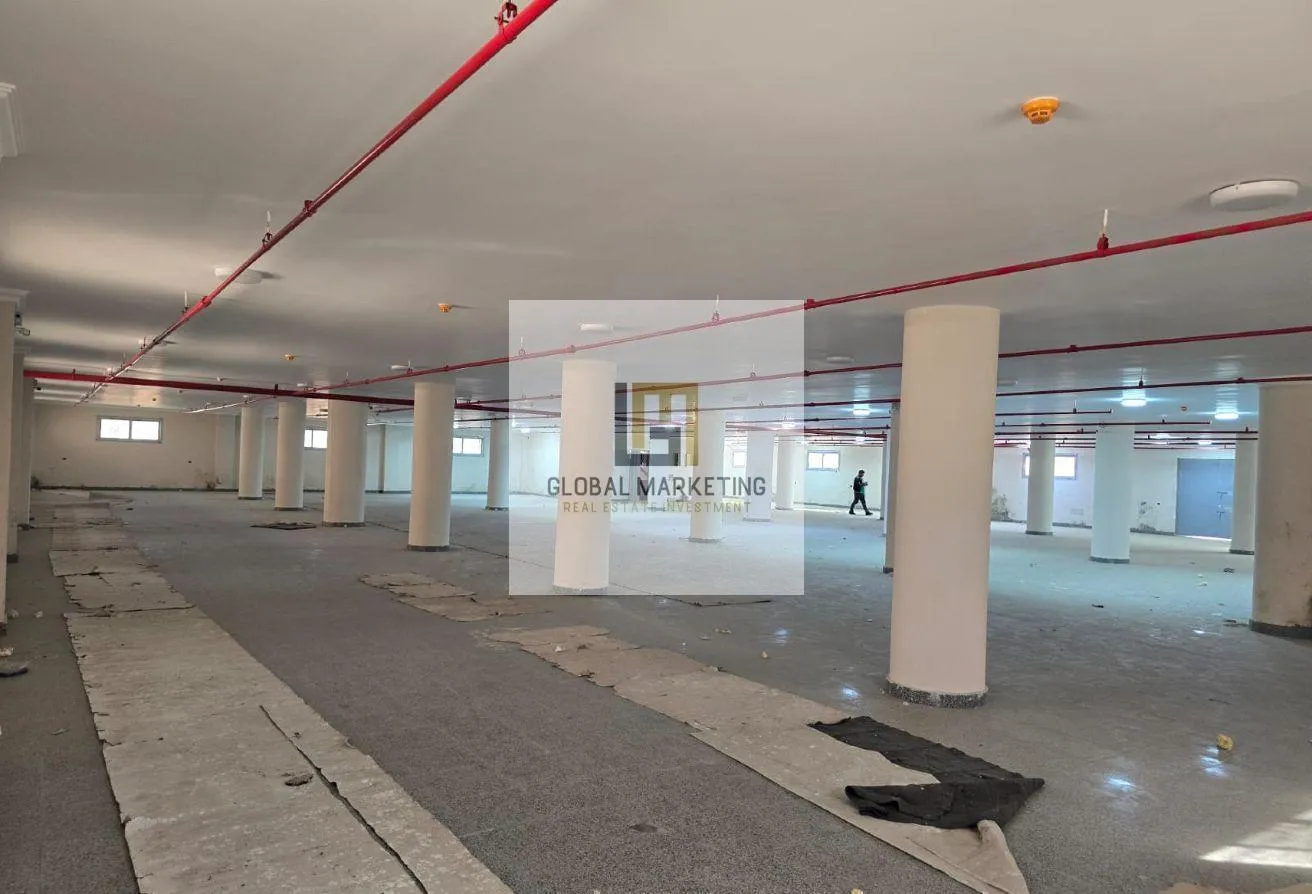Rent in The Industrial Zone: Two floors1500m for rent in the in Industrial Area