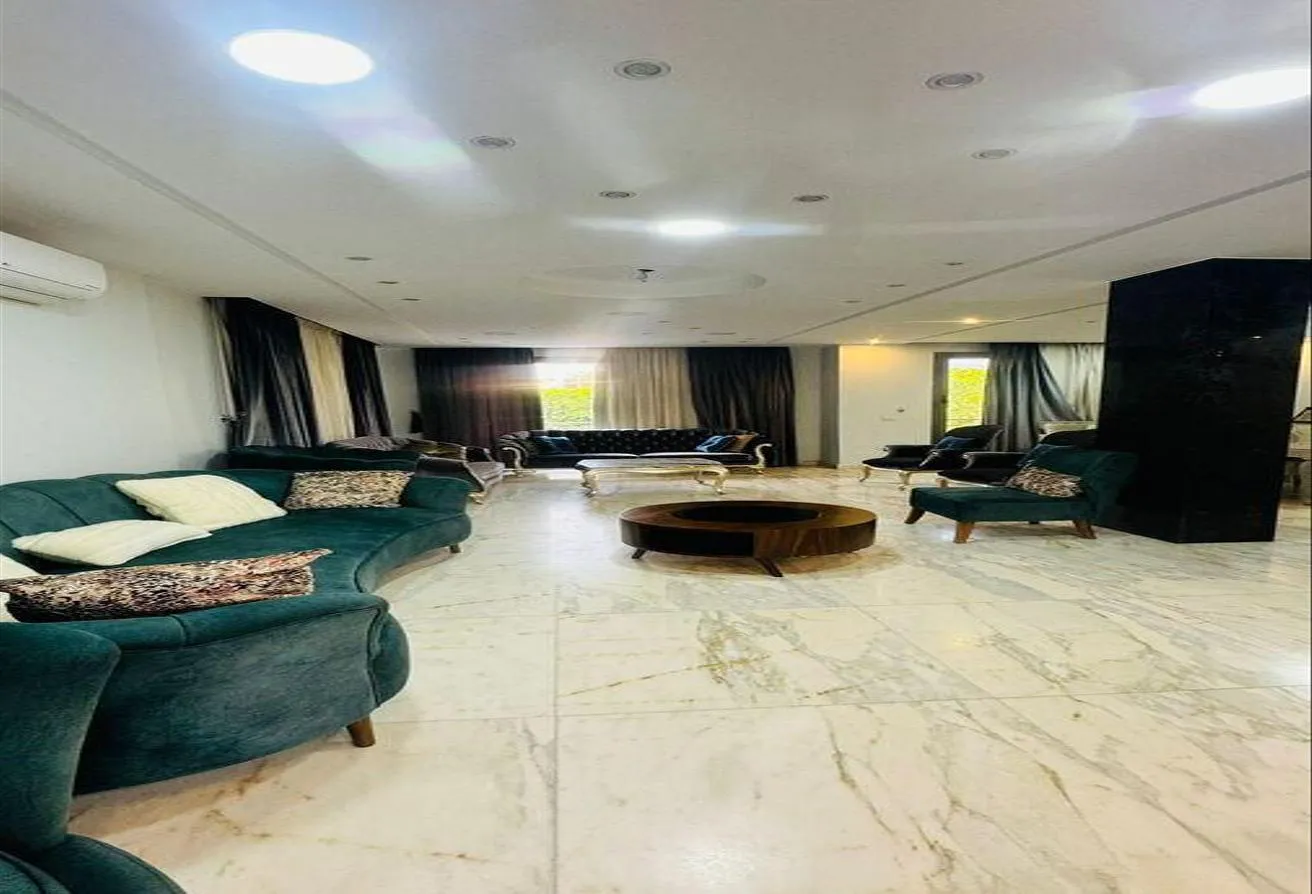 Sale in Al Reem Residence: فيلا توين هاوس سوبر لوكس 360م كمبوند الريم ريزيدنس