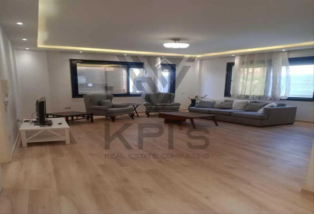 Rent in West Golf Extension: Apartment for rent,modern furnished, first tenant