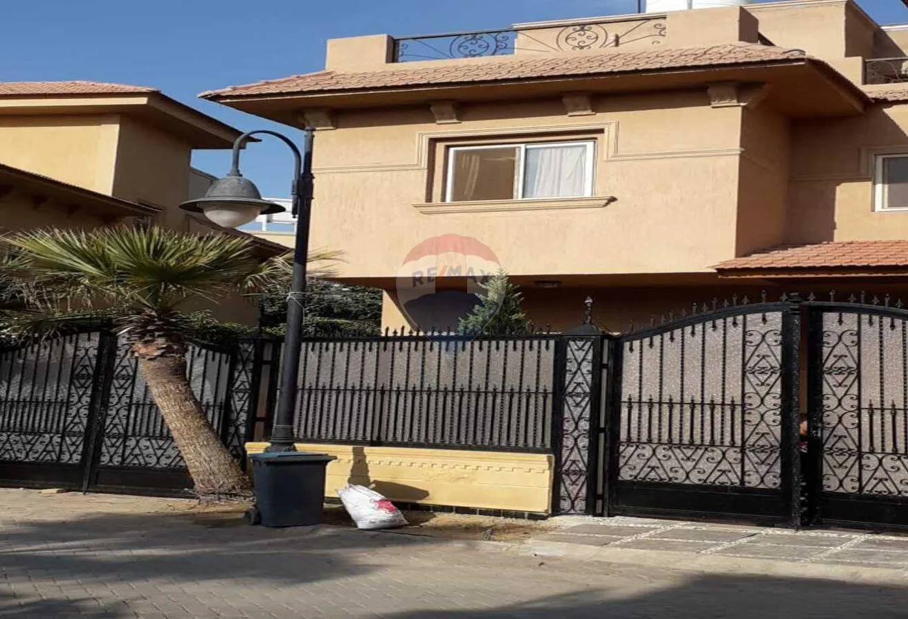 Sale in Moon Valley: Ultra Modern Furnished Villa For Sale Moon Valley