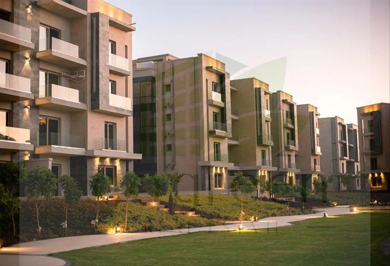 Sale in Galleria Moon Valley: Apartment with garden ready to move in galleria