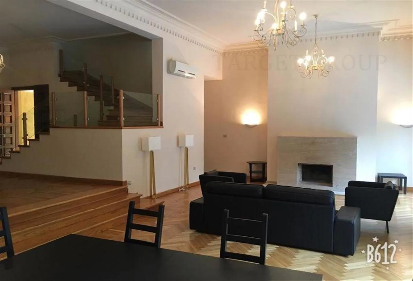 Gallery Image 6