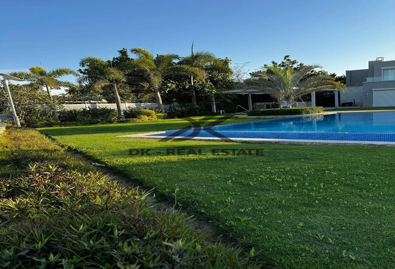 Sale in Hacienda Bay: دوبلكس للبيع بهاسيندا باي 256م دور 2+3 سوبر لوكــس
