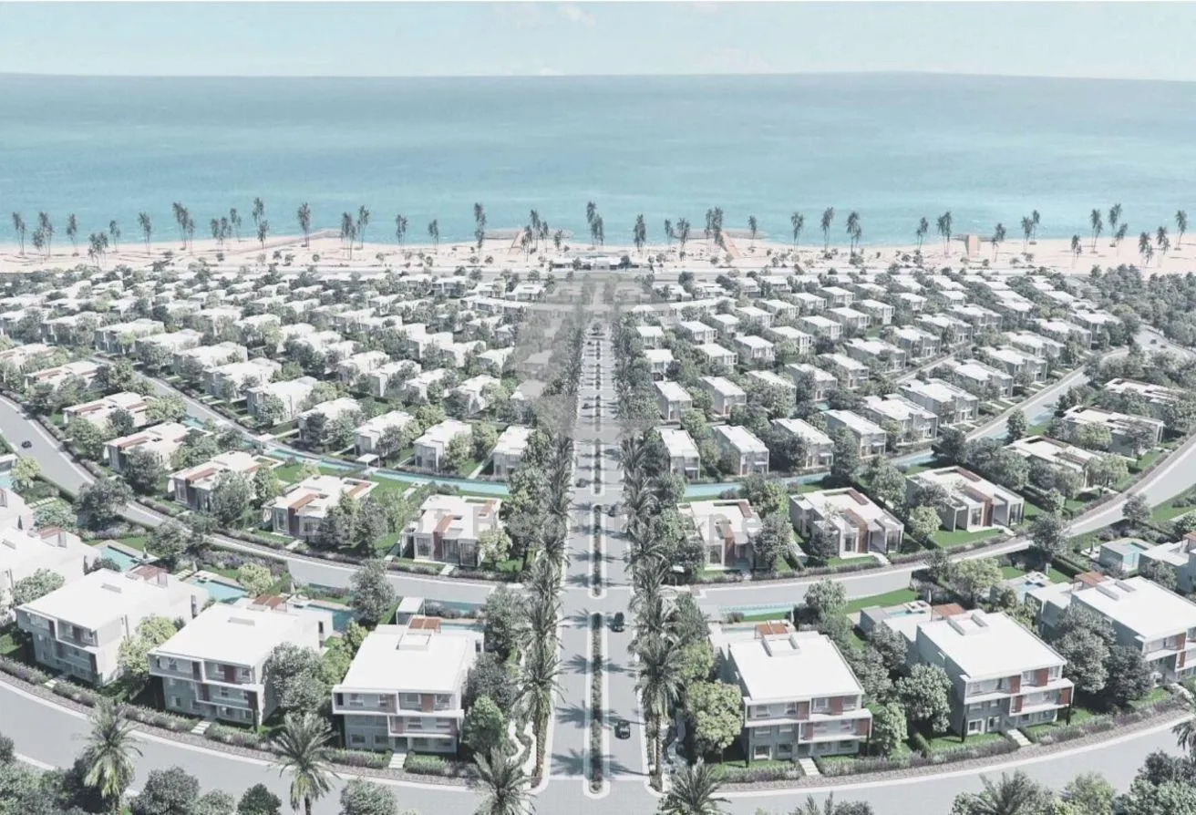 البيع في قطامية كوست: فيلا للبيع في قطامية متشطبة بالتكييفات علي 5 سنين 