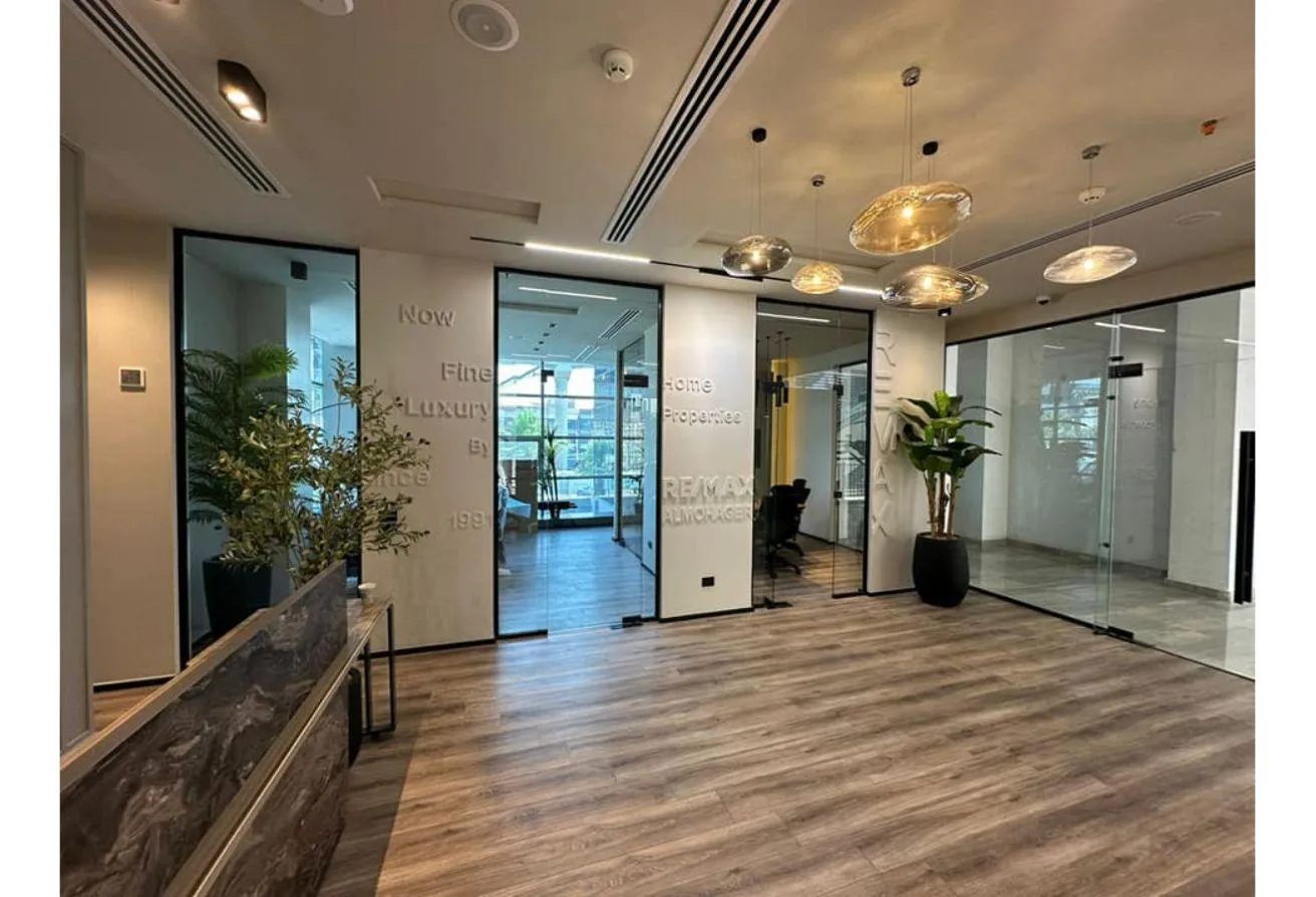Gallery Image 9