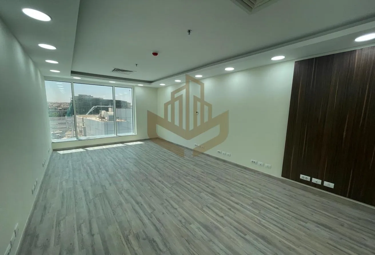 Sale in Trivium Square: Income Property at Trivium Square for Sale 55m