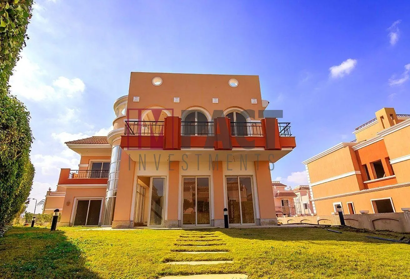 Sale in Cleopatra Palace: Villa for sale in Kilobater Palace, Shorouk