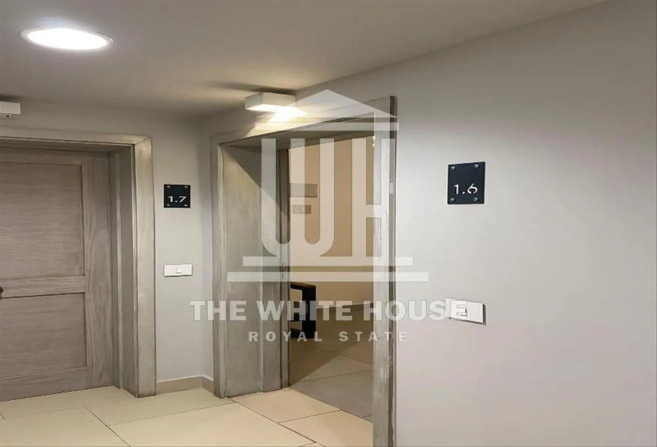Gallery Image 10