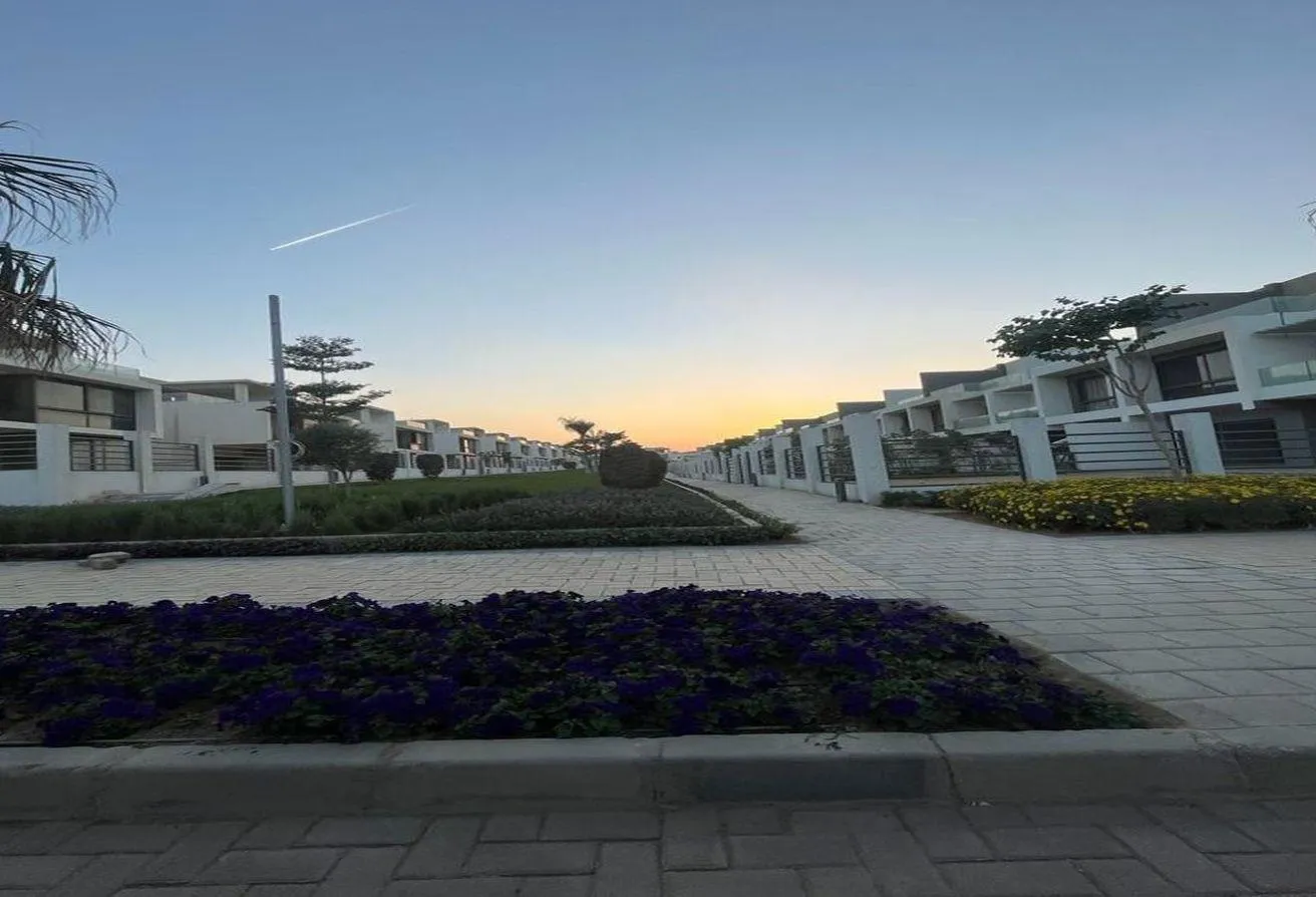 Sale in Villa Square: Deliver Now-Townhouse At Fifth Square Compound