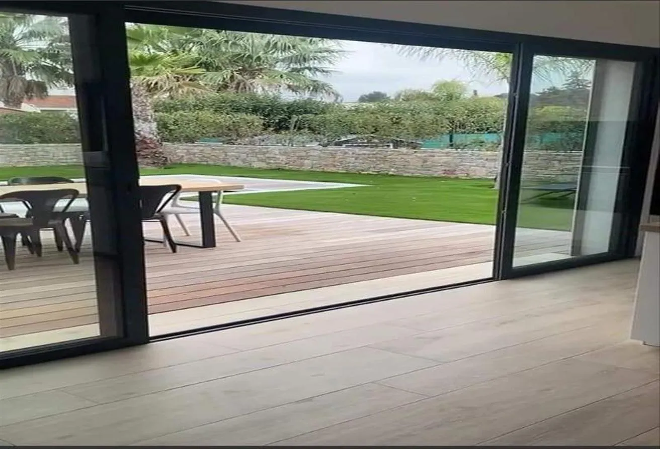 Gallery Image 9