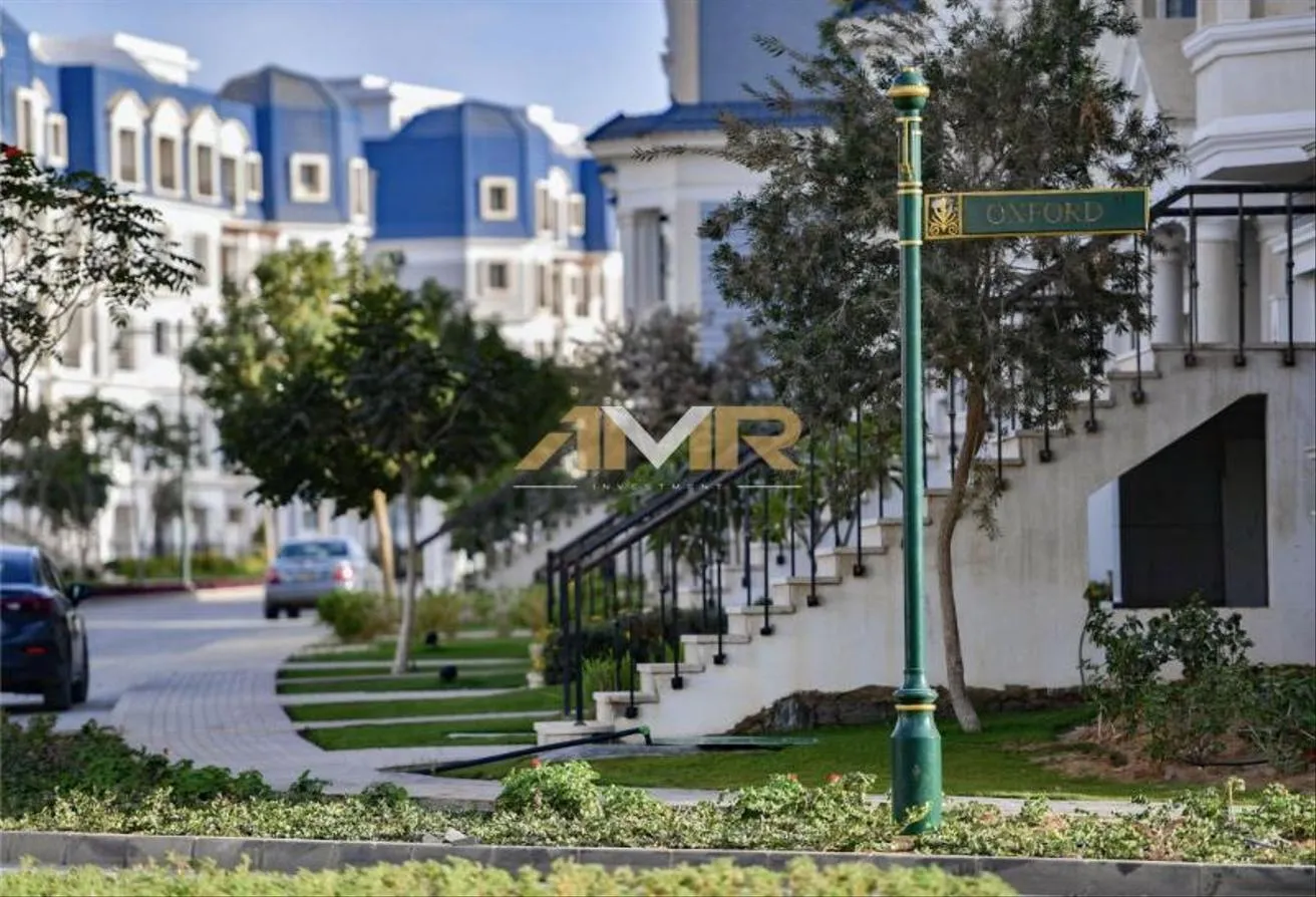 Sale in Mountain View Hyde Park: For less than the company price penthouse 4 rooms