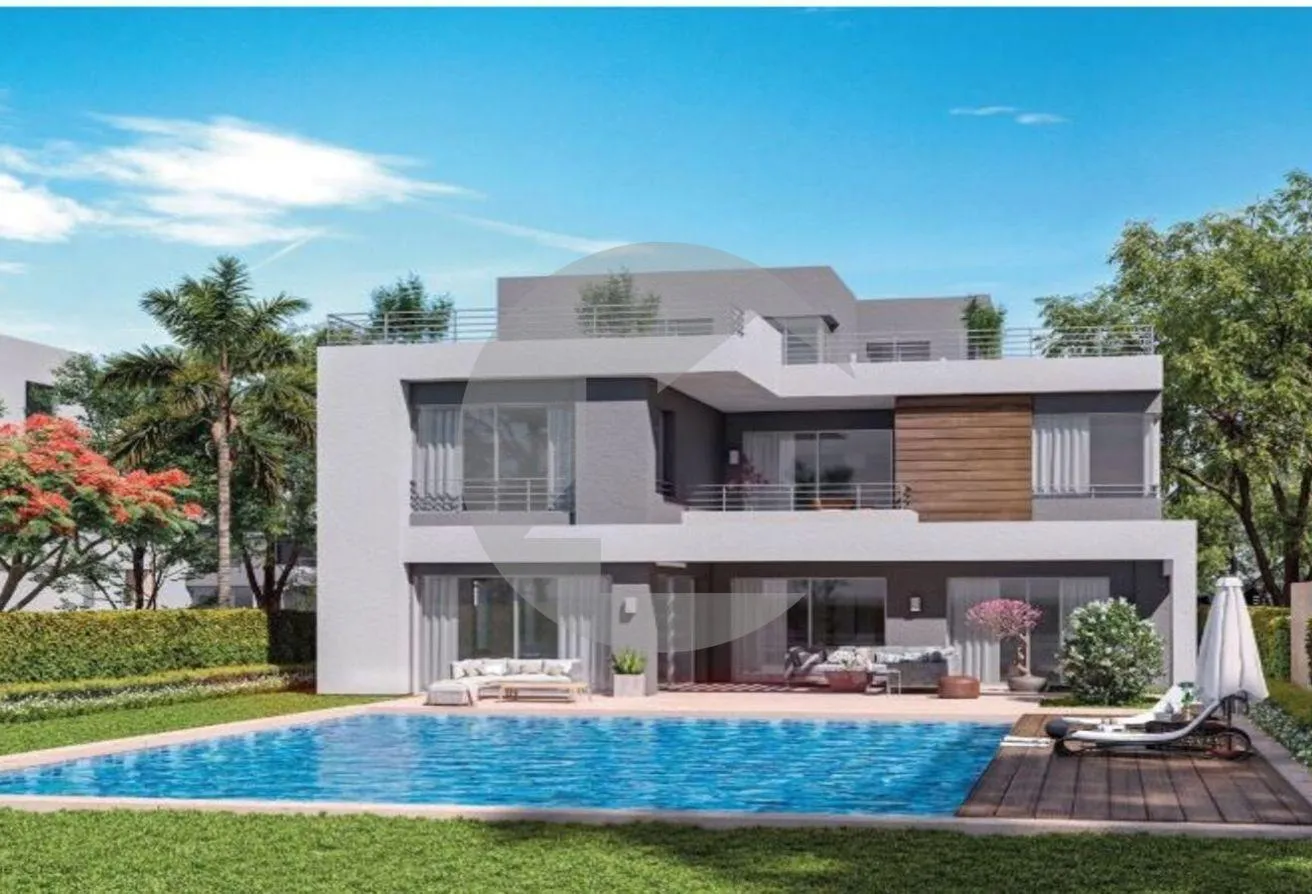 Sale in The Crown: Standalone Villa with 6BED for Resale in The Crown